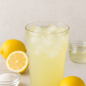 Freshly squeezed iced lemonade